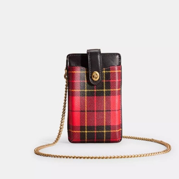 Coach Handbags - Coach I 6x3